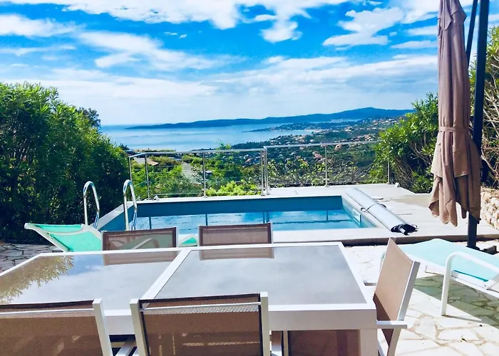 Varazur Hotel *