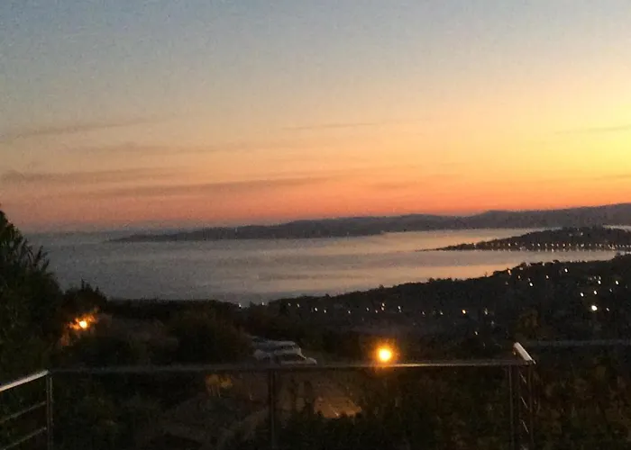 Varazur *